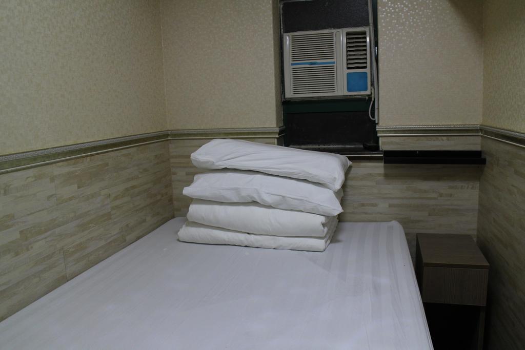 Orchid Inn Hong Kong Exterior photo